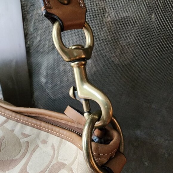 COACH Vintage D1093-F15667 Chelsea Optic C Tan/Brown Hobo Bag - Picture 7 of 16